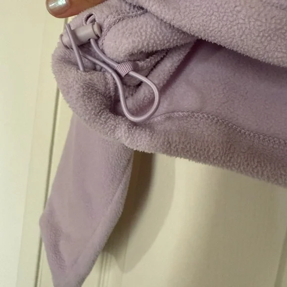 Aritzia TNA Polar Half-Zip Fleece Pullover in Lavender - Picture 12 of 12